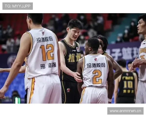 开赛最低人数规则到底怎么看？裁判是如何判定比赛能否继续的